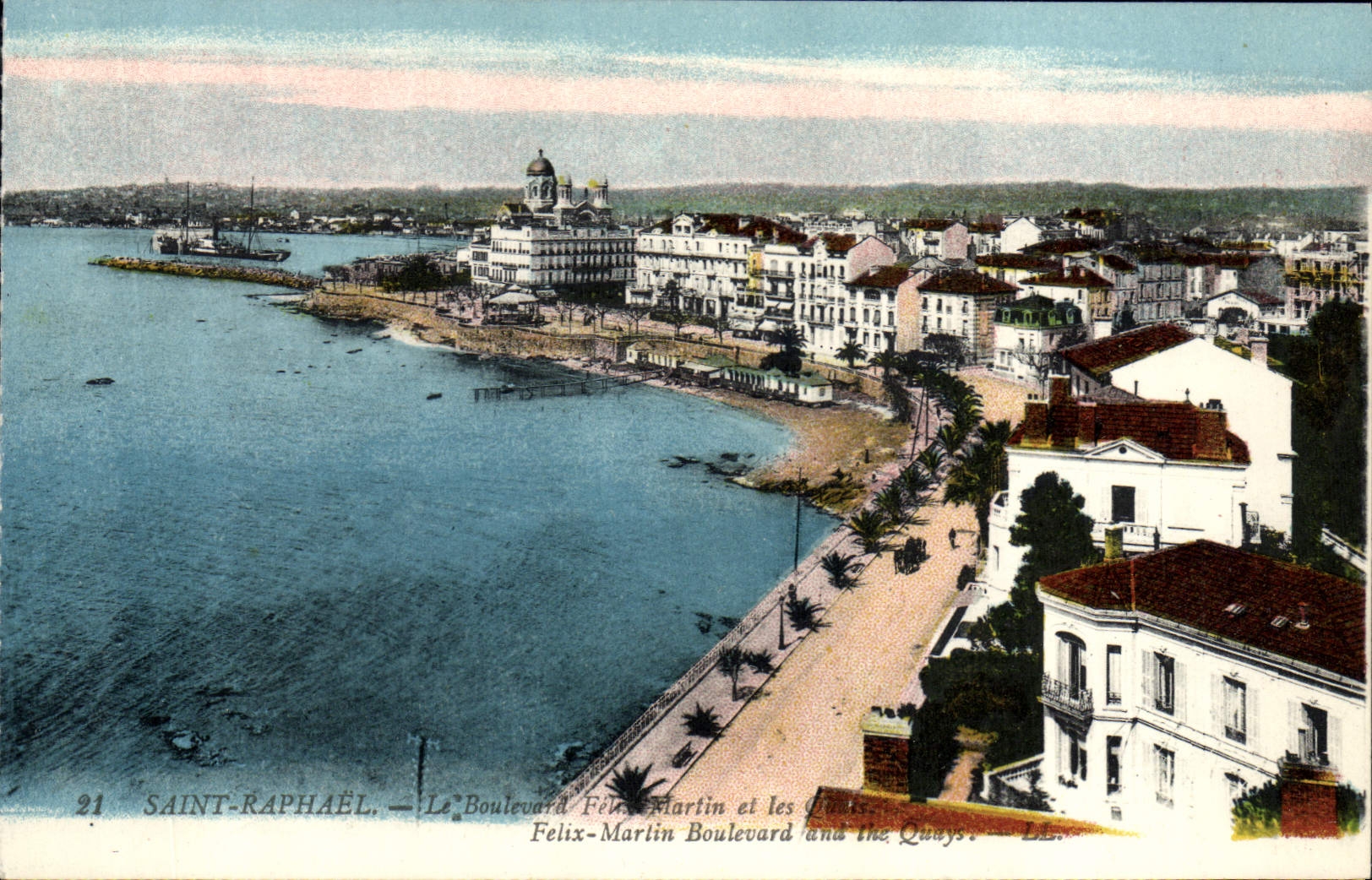 CPA Saint Raphael Le boulevard Felix Martin et les quais