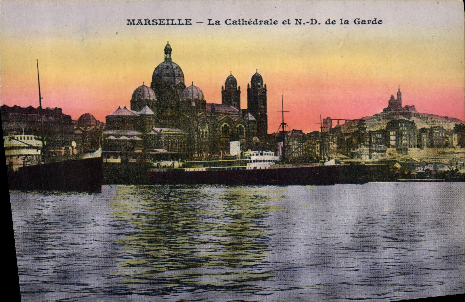 CPA Marseille La Cathedrale Et ND De La Garde