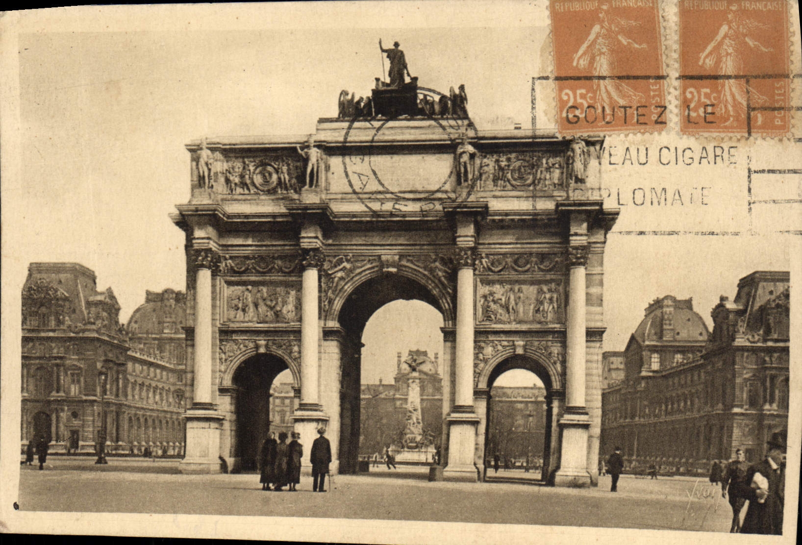CPA Paris L'Arc De Triomphe Du Carrousel