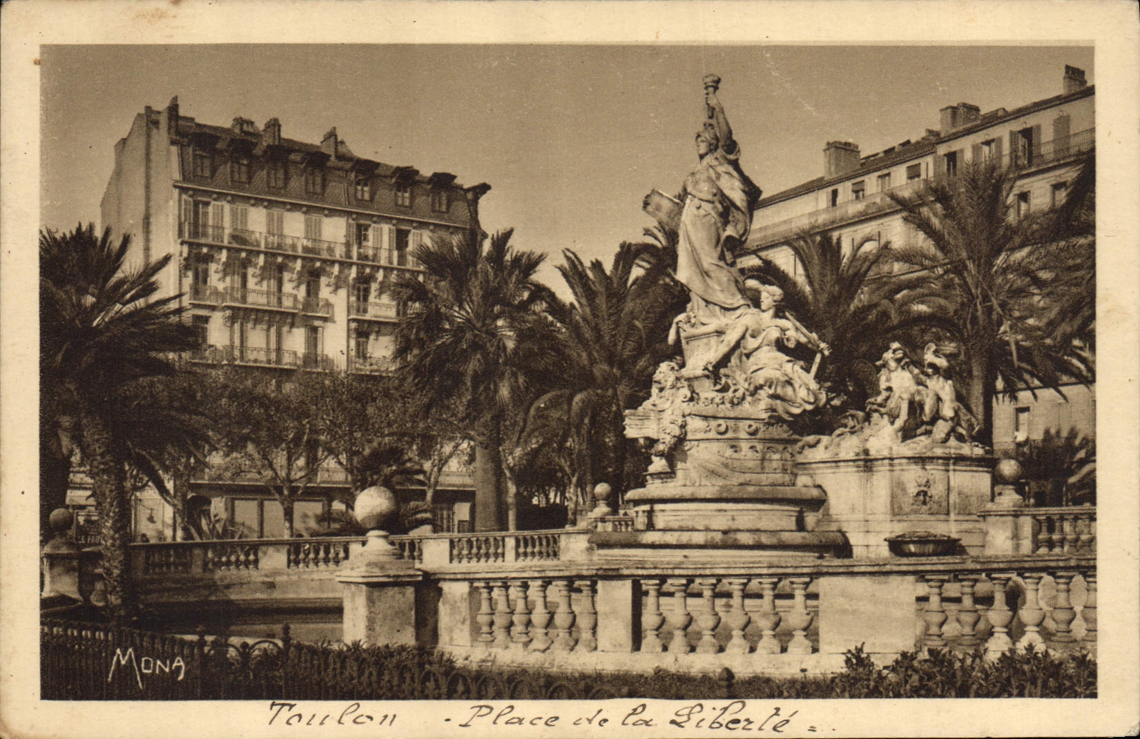 CPA Toulon Place De La Liberte 