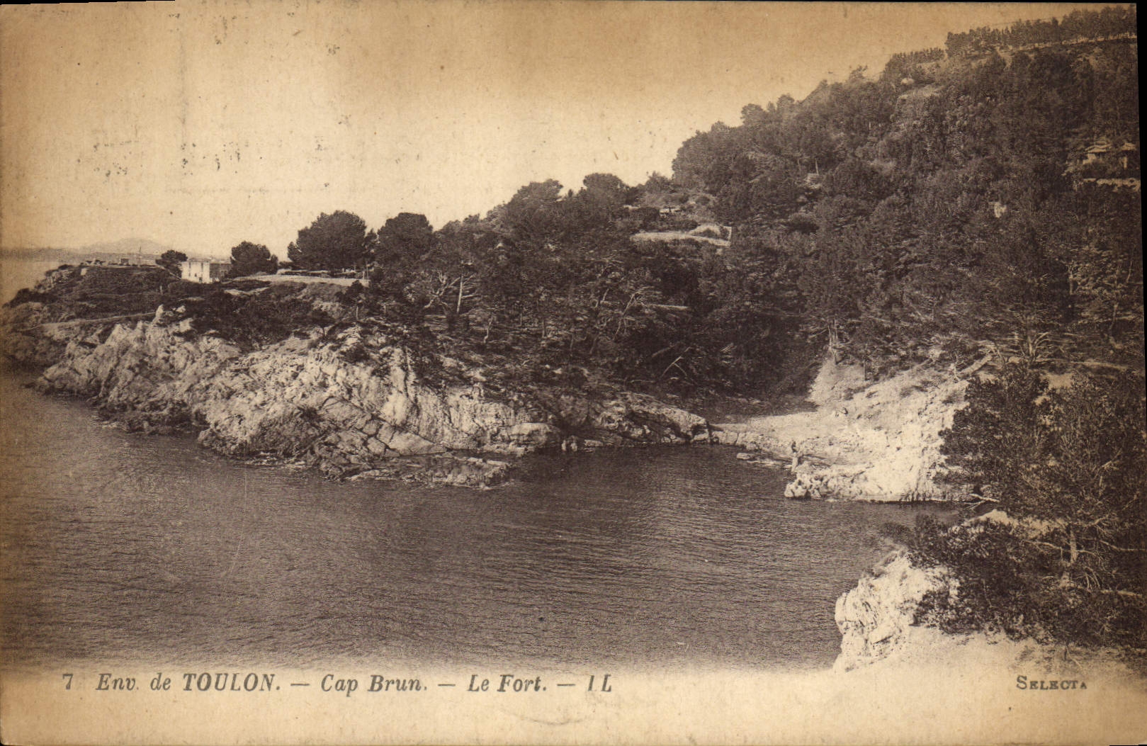 VINTAGE POSTCARD Toulon Cape Brown the Fort