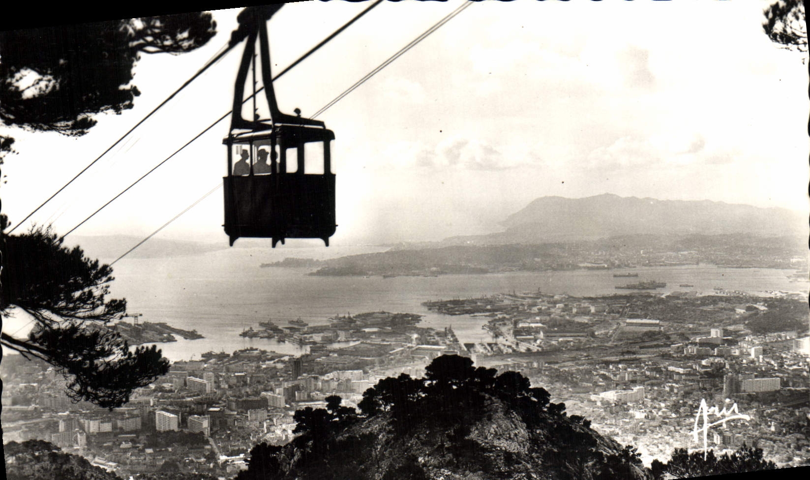 CPA Toulon Une Des Plus Belles Rades D'Europe Vue du Telepherique