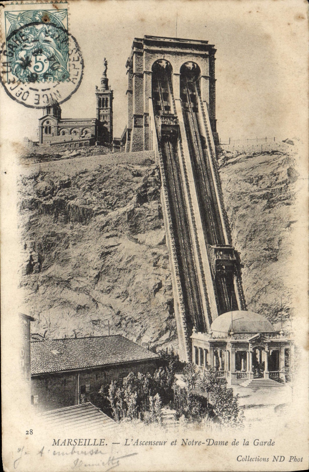 CPA Marseille L'Ascenseur Et Notre Dame De La Garde