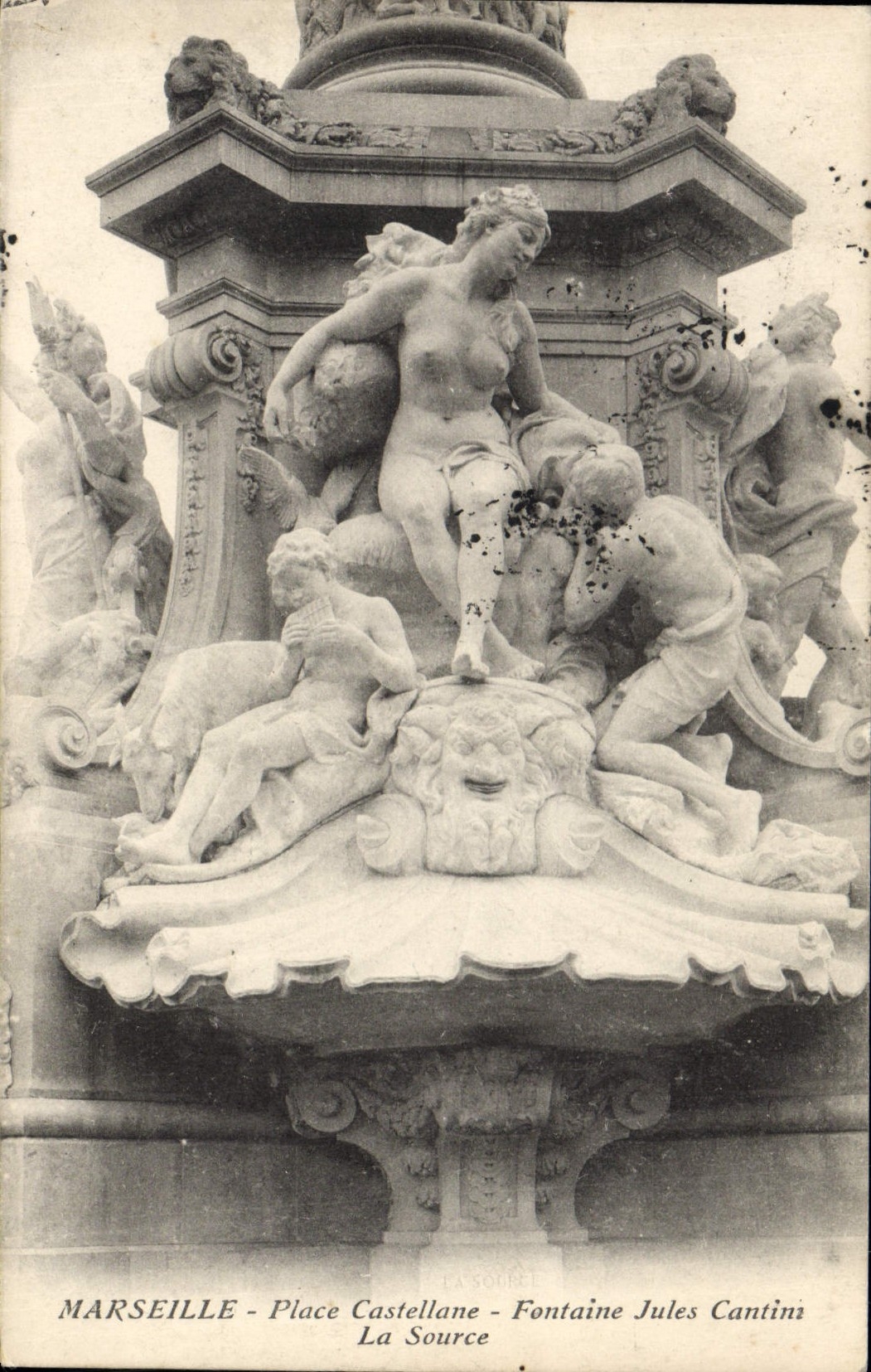 CPA Marseille Place Castellane Fontaine Jules Cantini La source