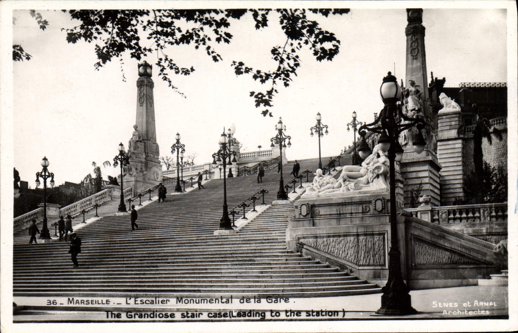 CPA Marseille Escalier Monument De La Gare St Charles