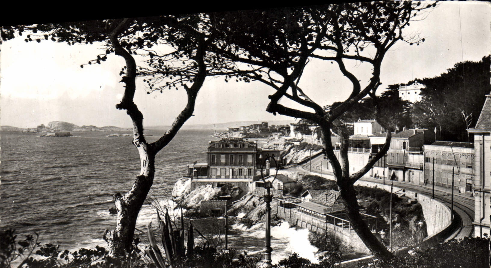 CPM Marseille La Corniche