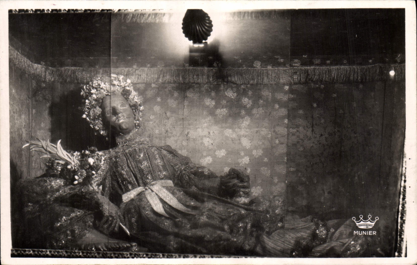 CPA Nice Cimiez La Chasse De Ste Victoire Vierge Et martyre des catacombes