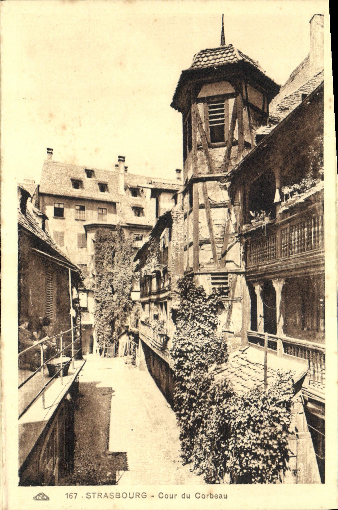 CPA Strasbourg Cour Du Corbeau