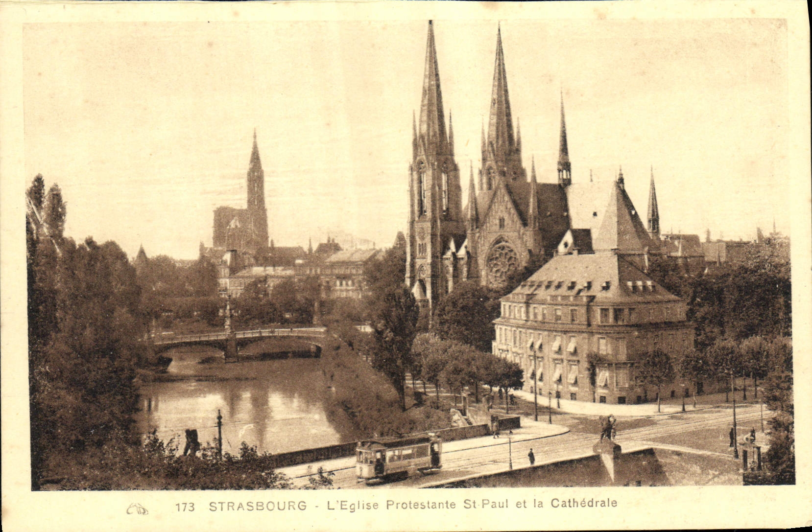 POSTAL Estrasburgo de la VENDIMIA la iglesia protestante San Pablo y la catedral
