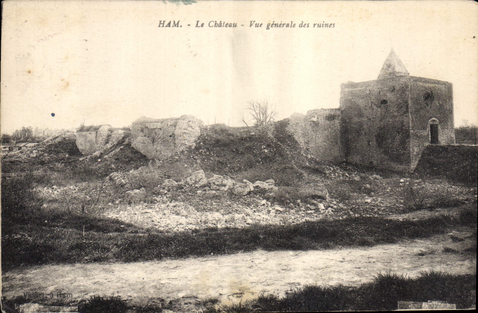 VINTAGE POSTCARD Ham Chateu View Of the Militaria Ruins