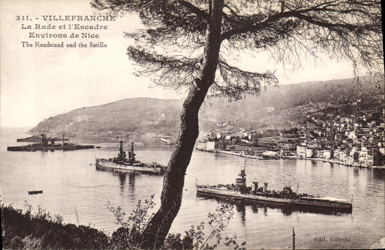 VINTAGE POSTCARD Villefranche Roads And I' Escadre Surroundings Of Nice Boats