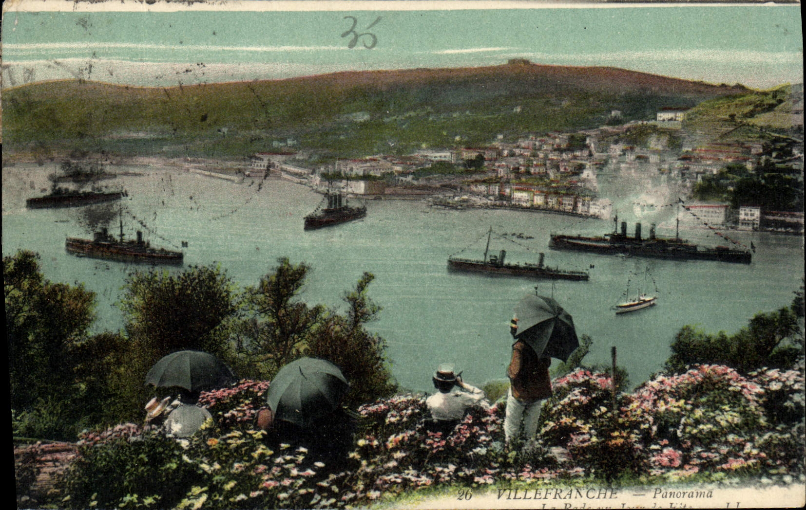 VINTAGE POSTCARD Villefranche Panorama Boats
