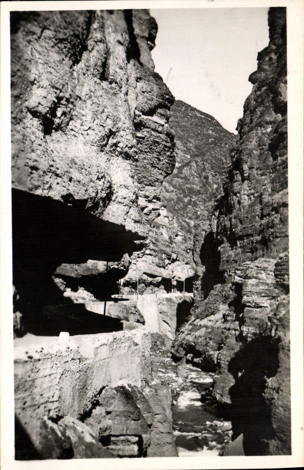 CPM Beuil Gorges du Cians Tete de singe Gardien des gorges du Cians