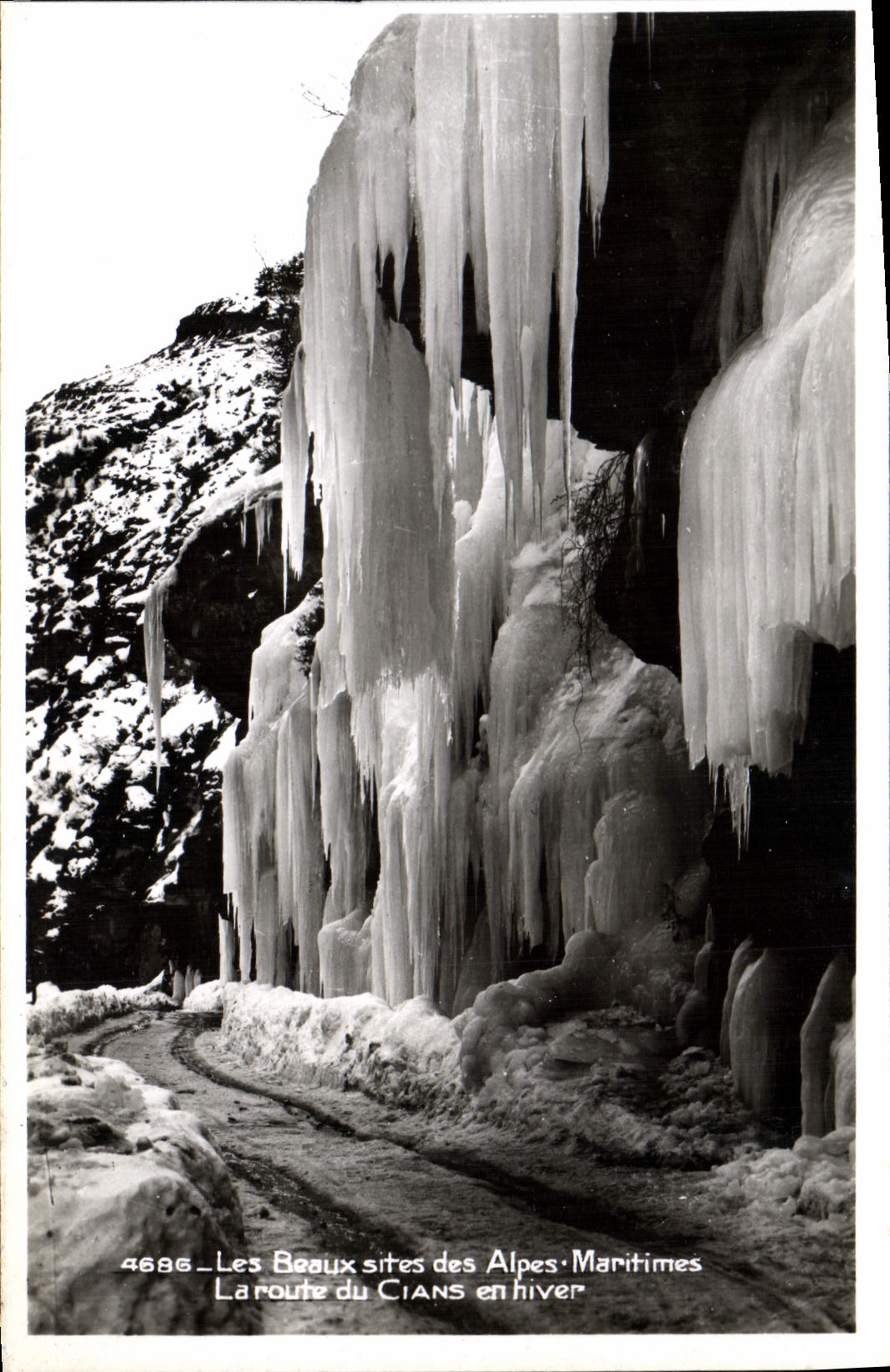 CPM La route de Cians en hiver