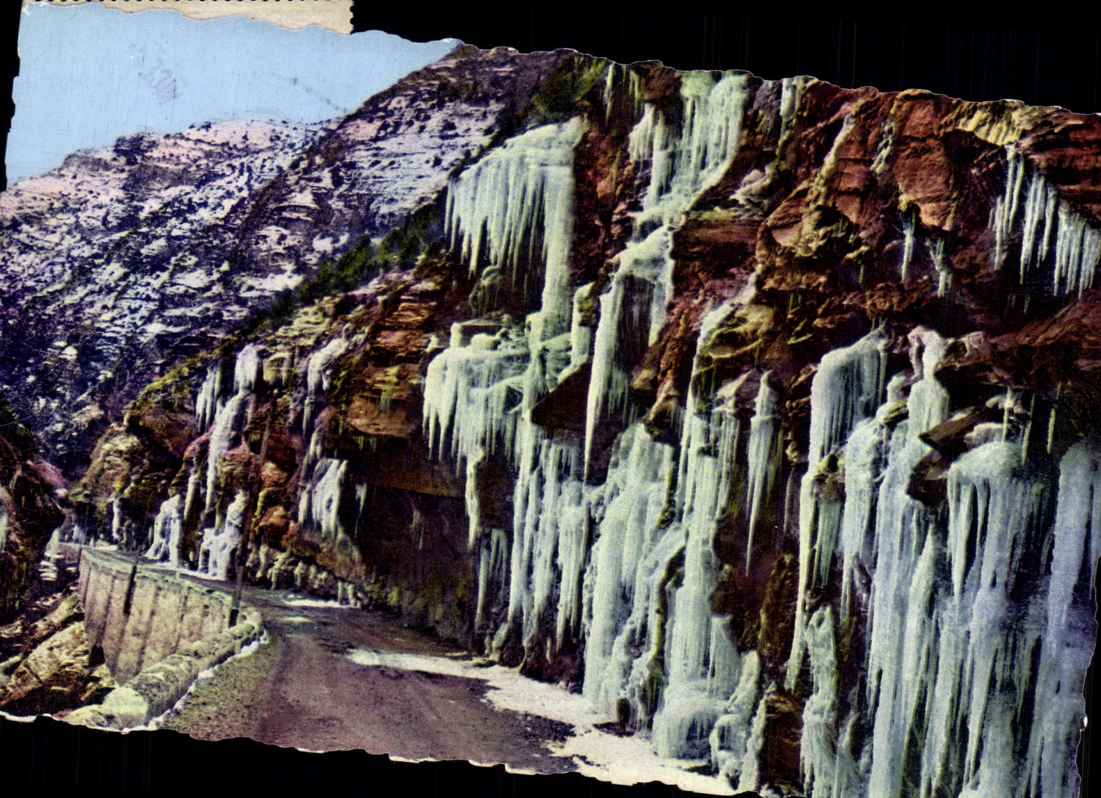 CPM Les Gorges du Cians La route en hiver