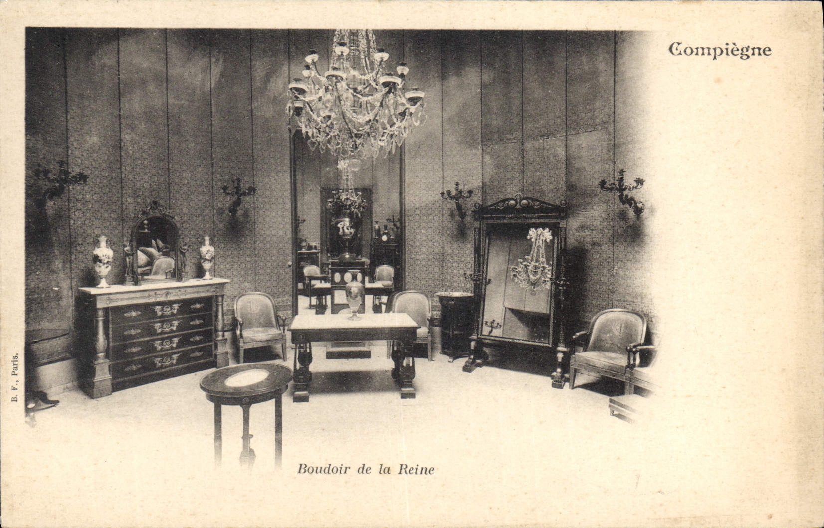 CPA Compiegne Boudoir de la reine