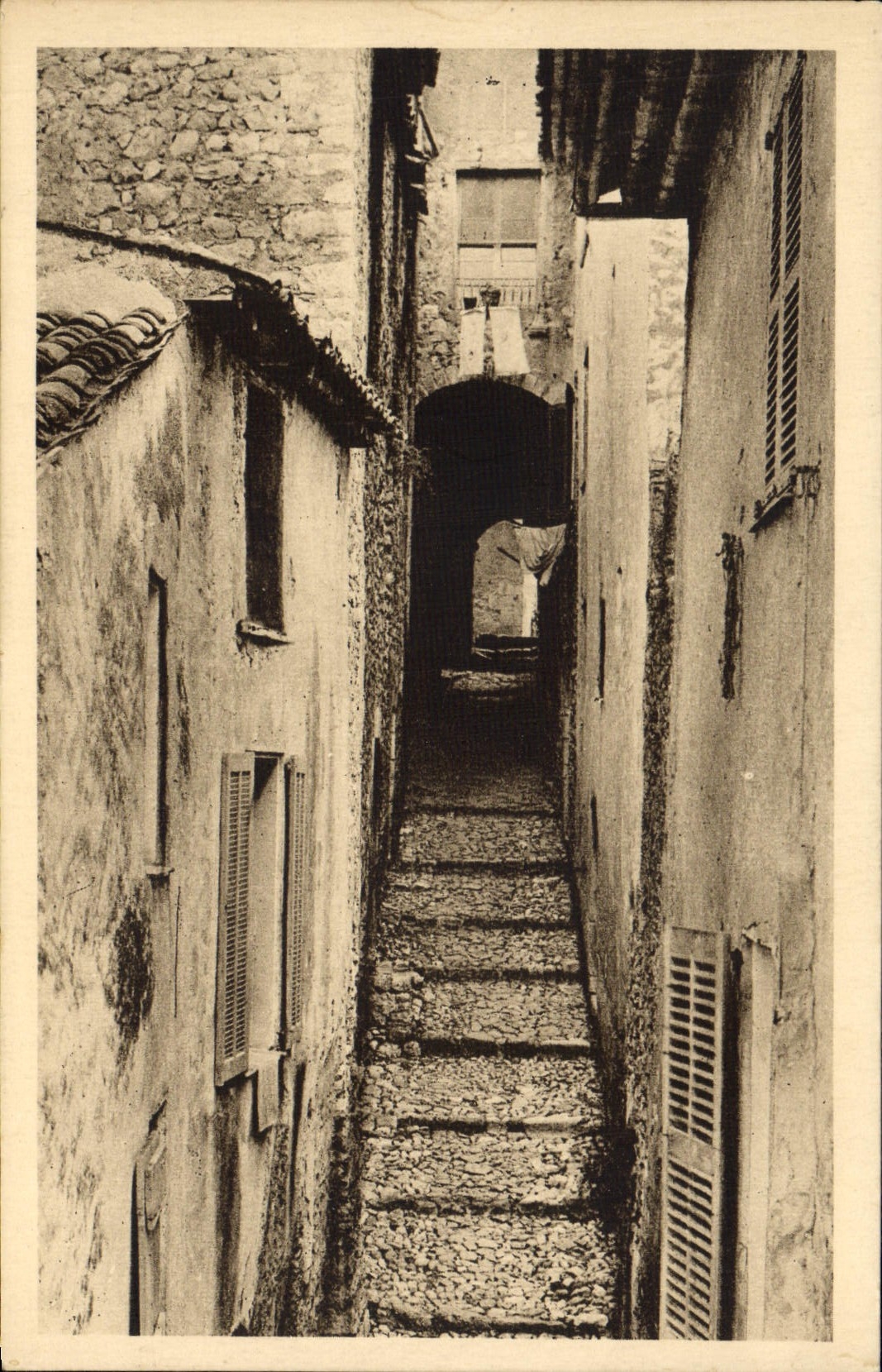 CPA Saint Paul La Rue du Casse Cou