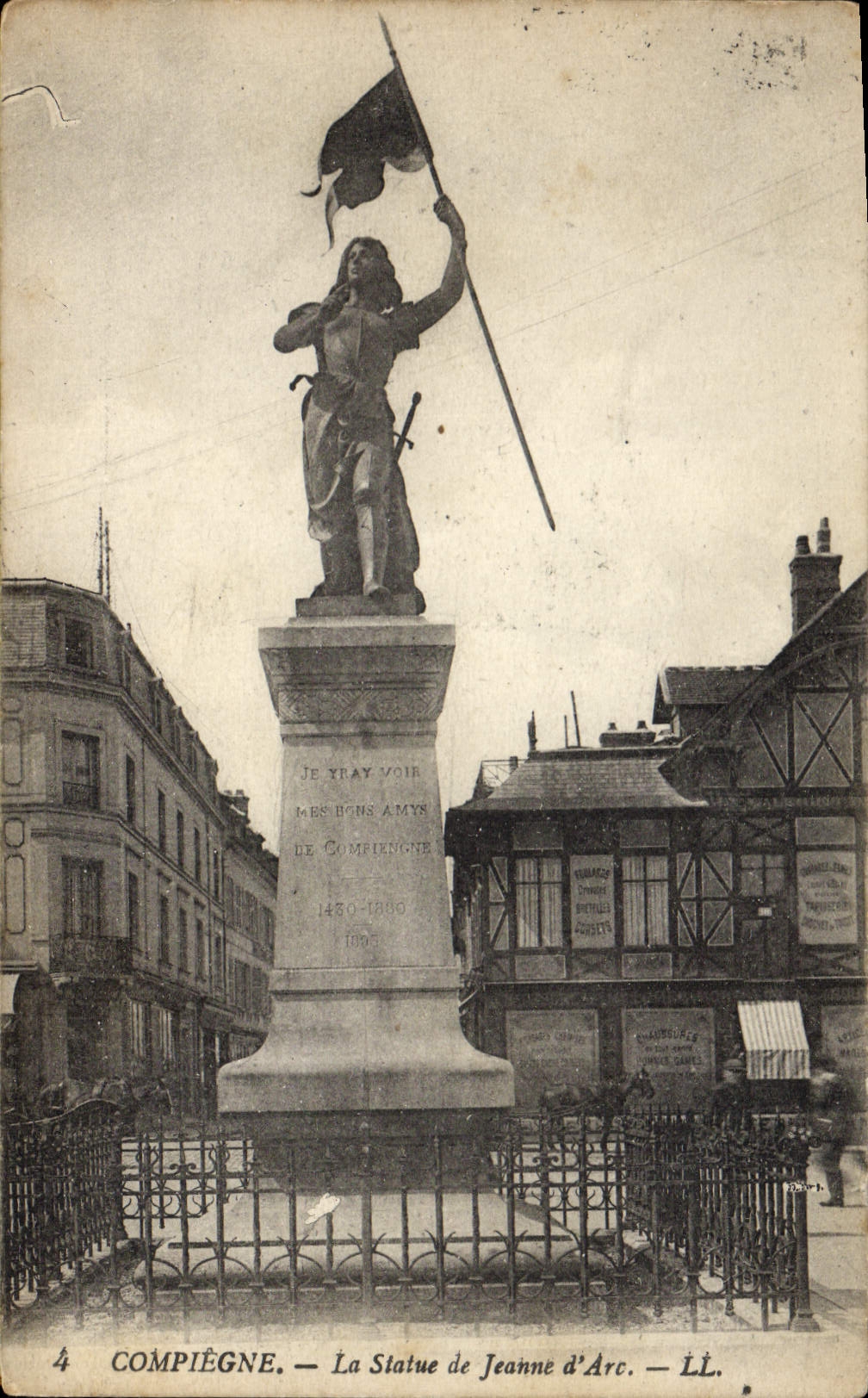POSTAL Compiegne de la VENDIMIA estatua de arco del d de Jeanne