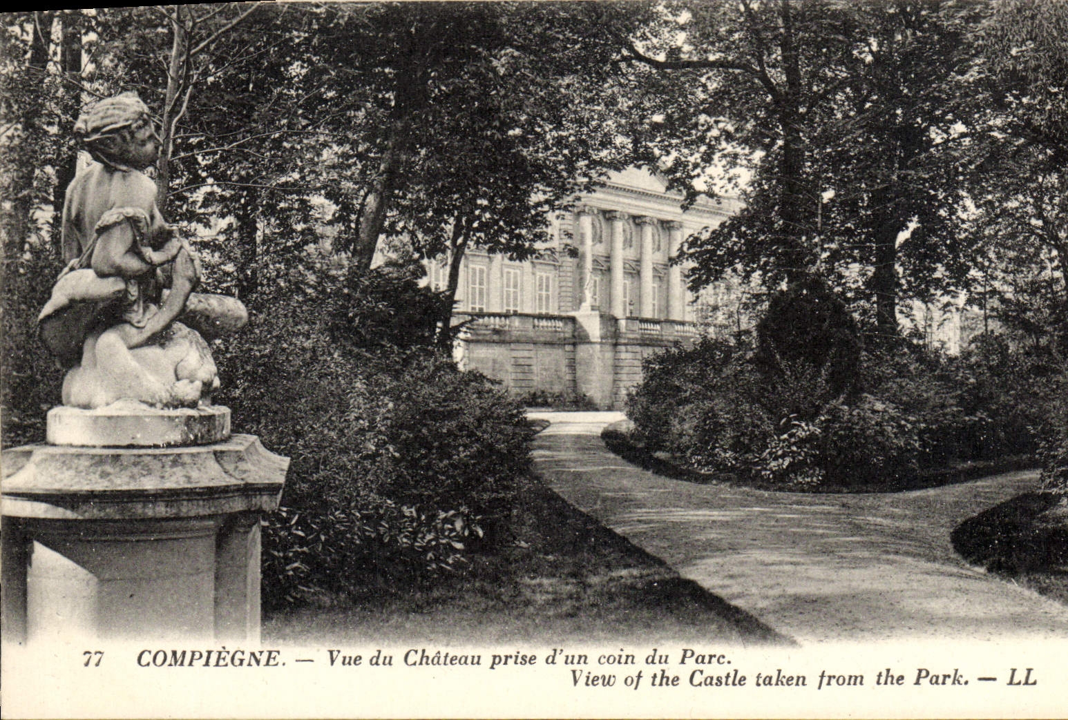 POSTAL Compiegne de la VENDIMIA visto del castillo tomado de una esquina del parque