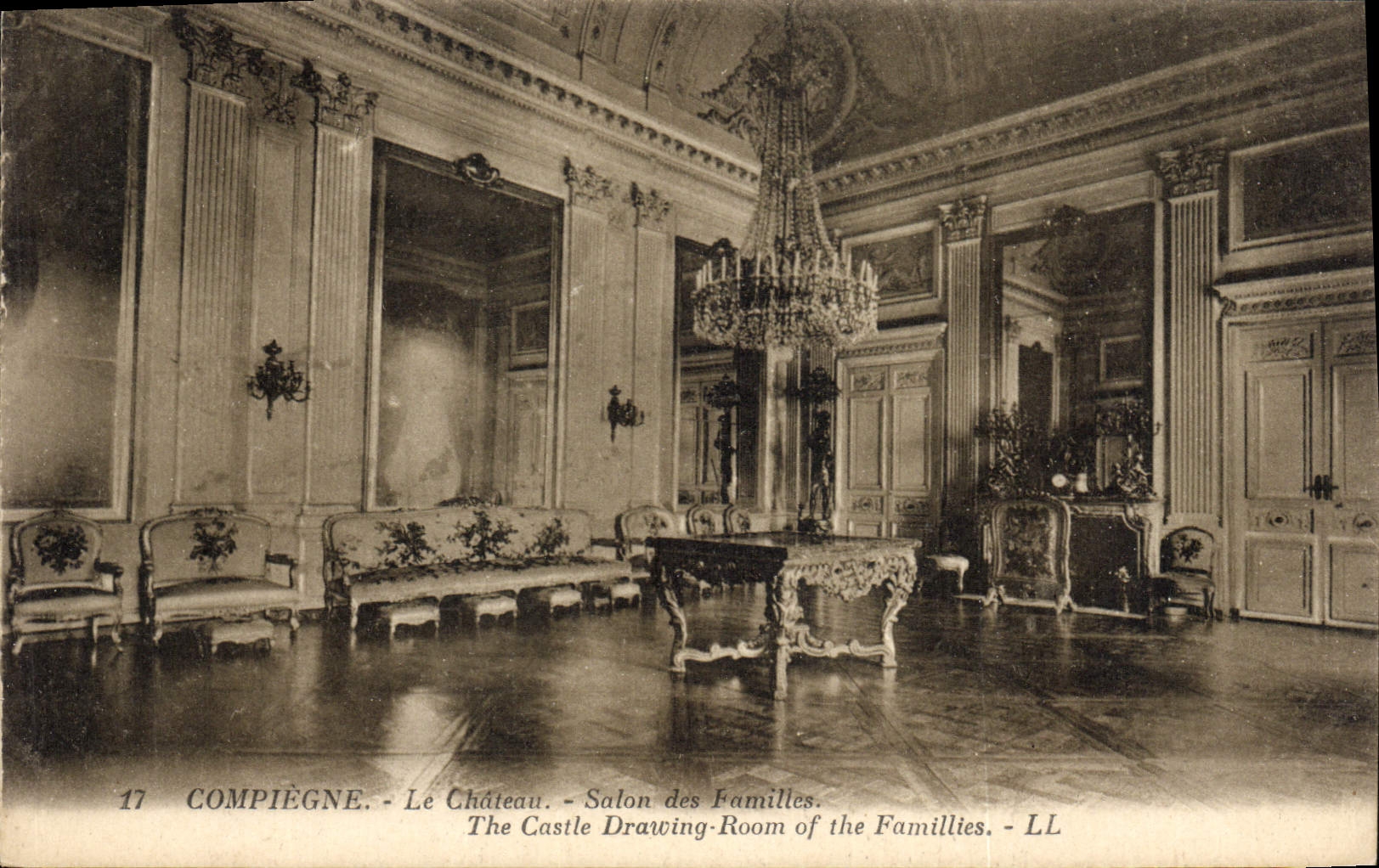 Taladro de la POSTAL de la VENDIMIA de Compiegne la sala de estar del castillo de familias