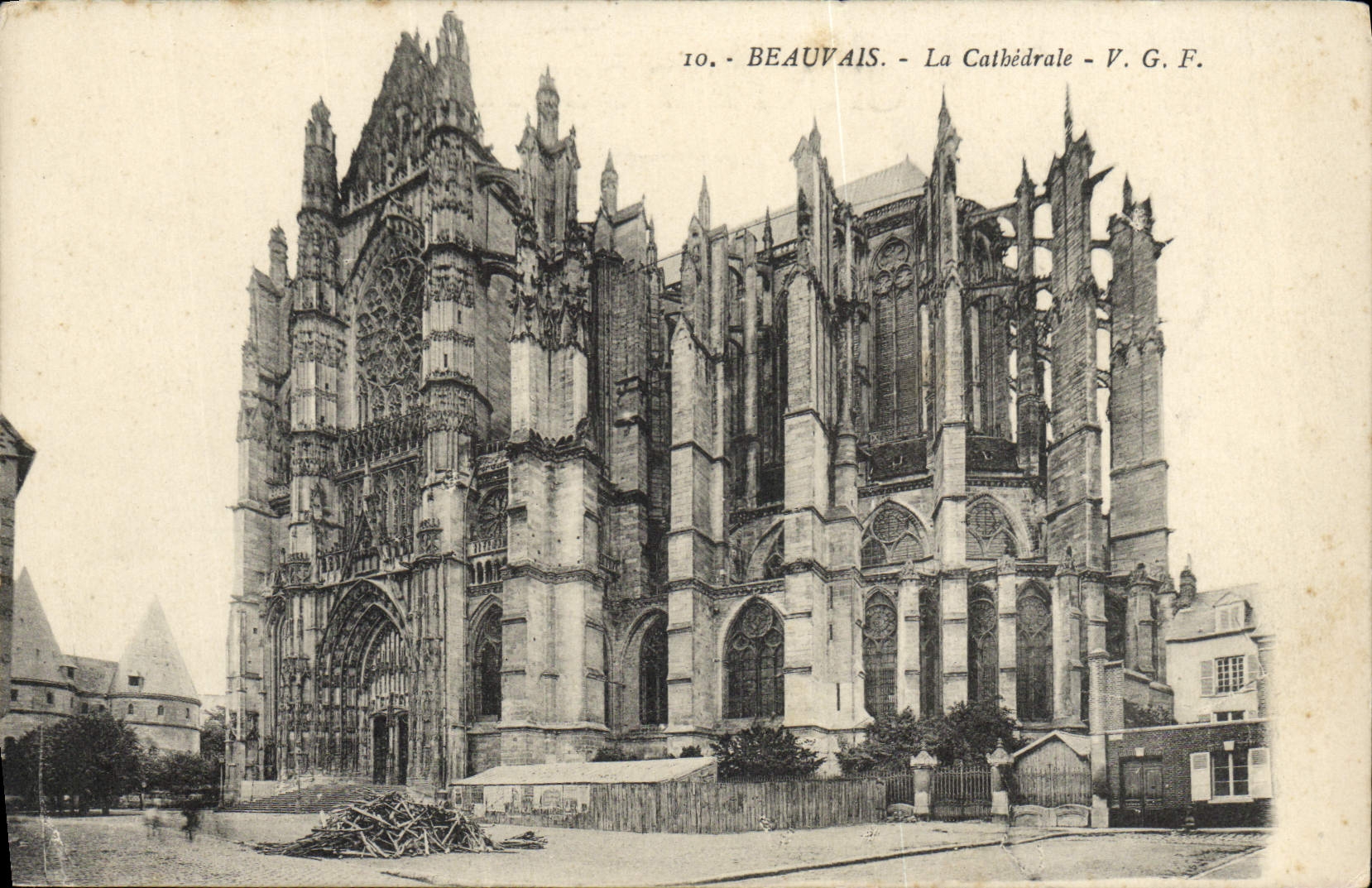 CPA Beauvais La Cathedrale