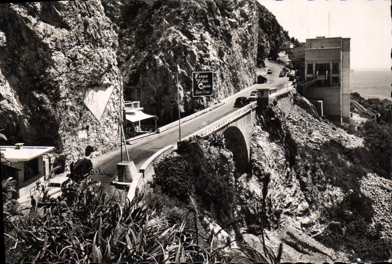 MODERN CARD Menton the border and the Bridge Saint Louis Italian customs