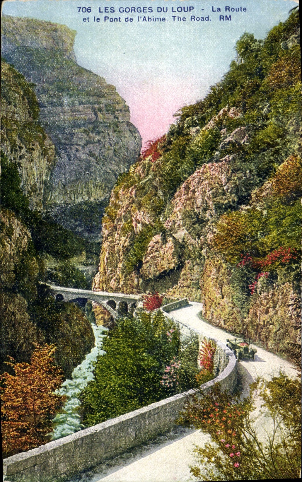 VINTAGE POSTCARD Falls Of the Wolf the Road and Pojnt of the Abyss