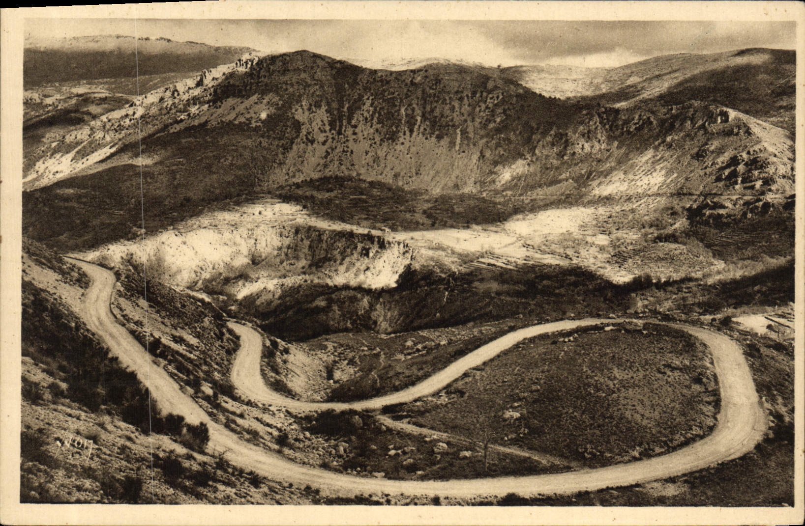 CPA Gorges Du Loup La Route Des Gorges a Gourdon