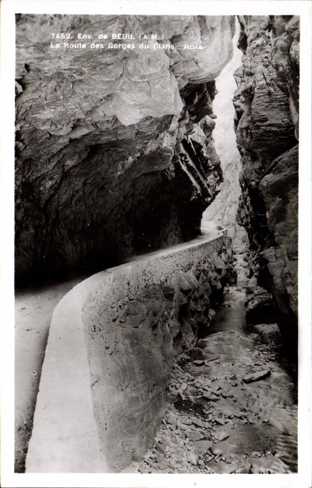 MODERN CARD Surroundings of Beuil the Road Of the Falls Of Cians