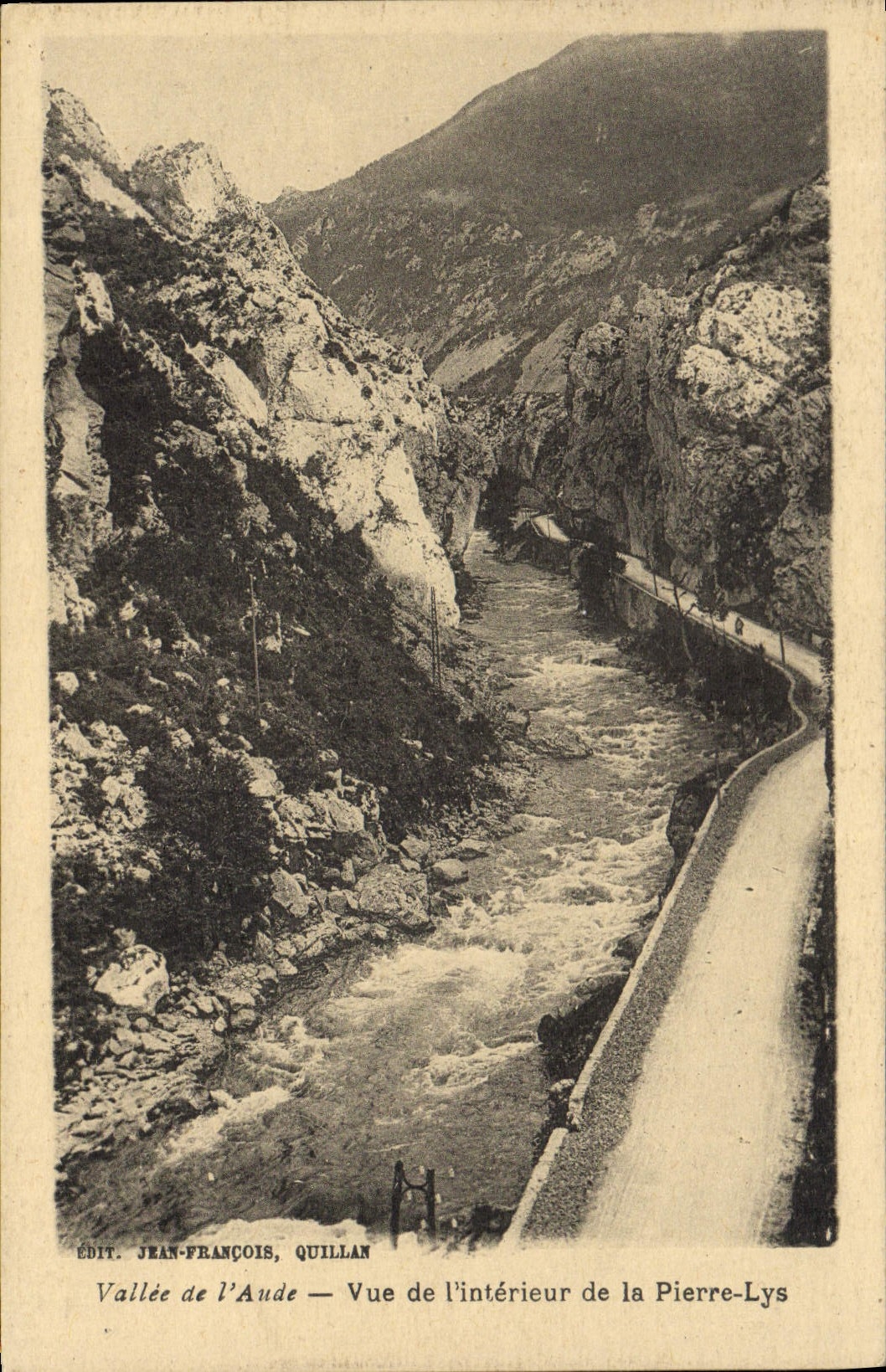 VINTAGE POSTCARD Valley De I' Aude Vue De I' Interieur Of Pierre Lily
