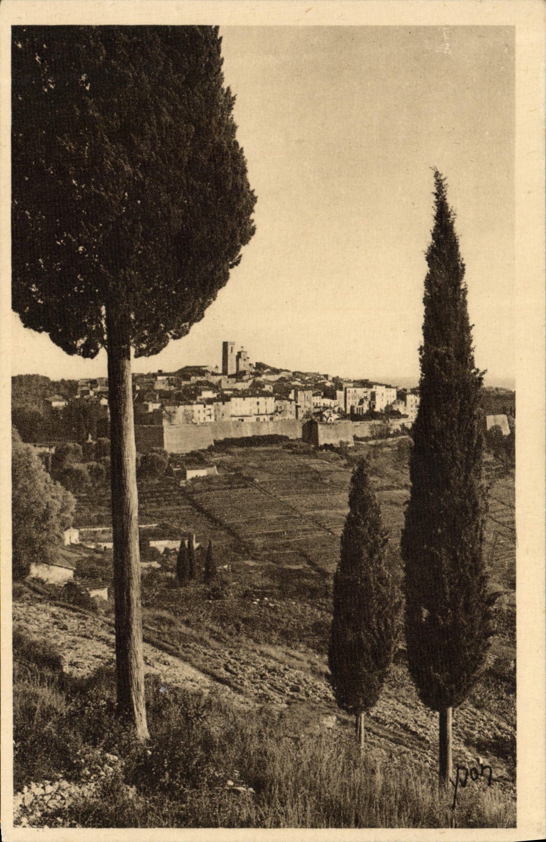 CPA Saint Paul Vue Generale A Travers les Cypres