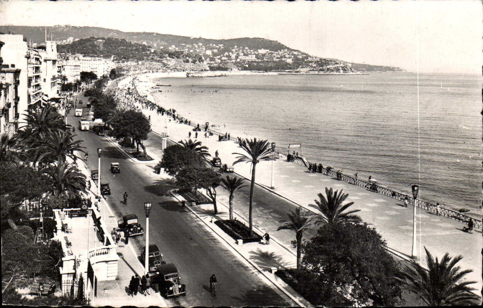 CPM Nice La Promenade Des Anglais
