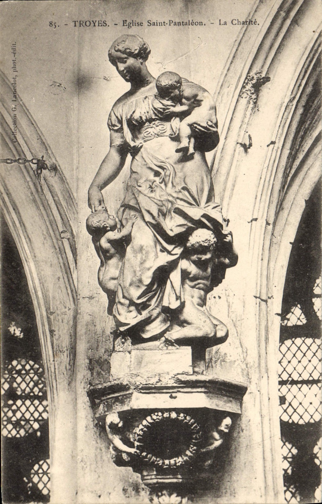 VINTAGE POSTCARD Troyes Church Pantaleon Saint charity