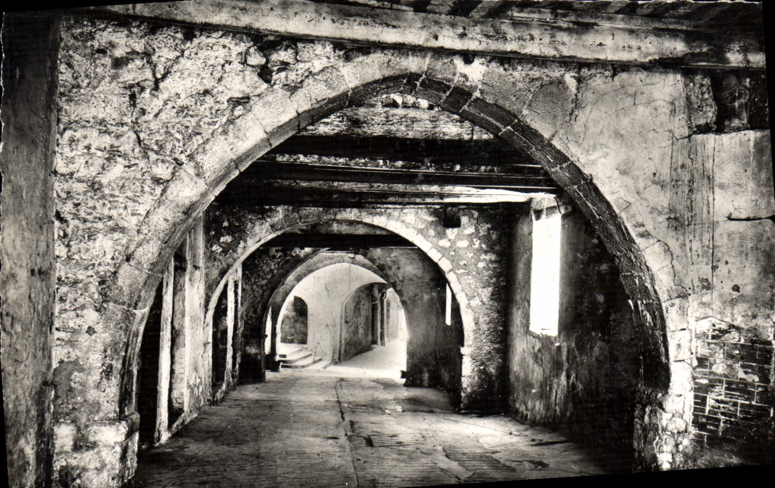 CPM Villefranche Sur Mer Les Voutes De Rue Obscure