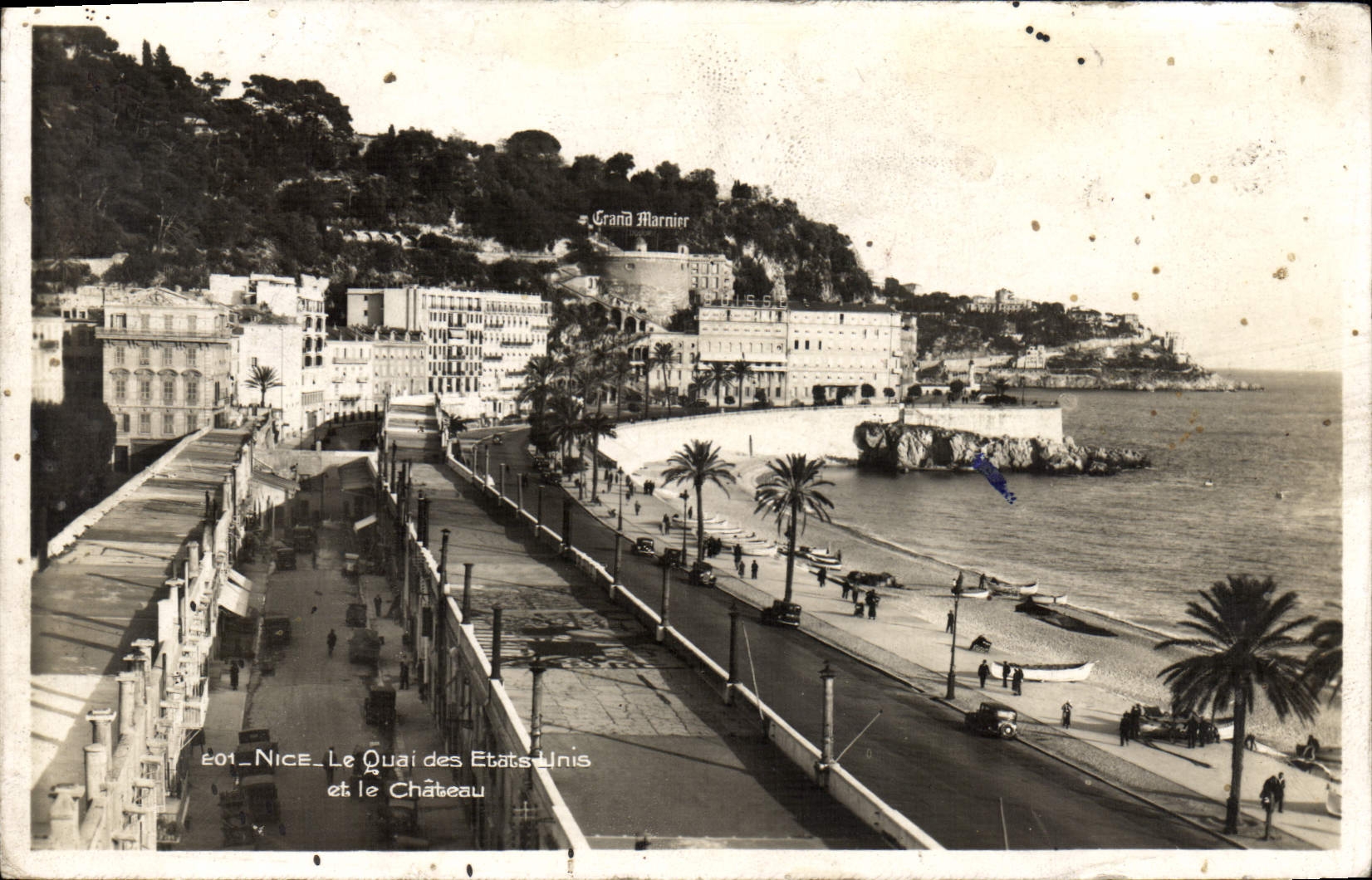 POSTAL de la VENDIMIA Niza el Quay de los Estados Unidos y del castillo