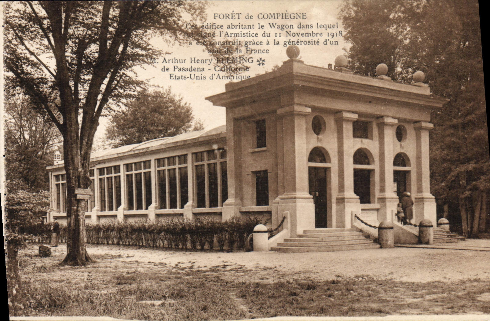 Taladro de la POSTAL de la VENDIMIA del coche de Compiegne Militaria