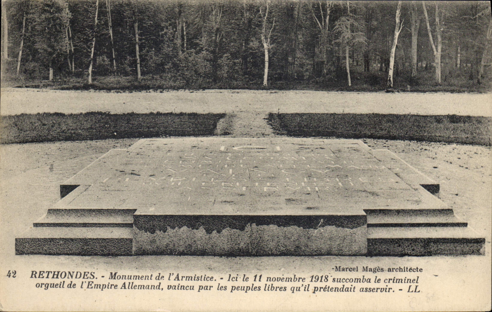 VINTAGE POSTCARD Rethondes Monument De I' Armistice Militaria