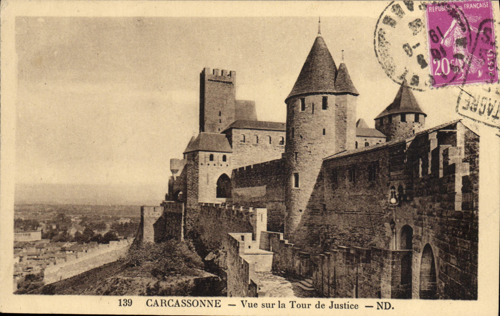 CPA Carcassonne Vue Sur La Tour De Justice