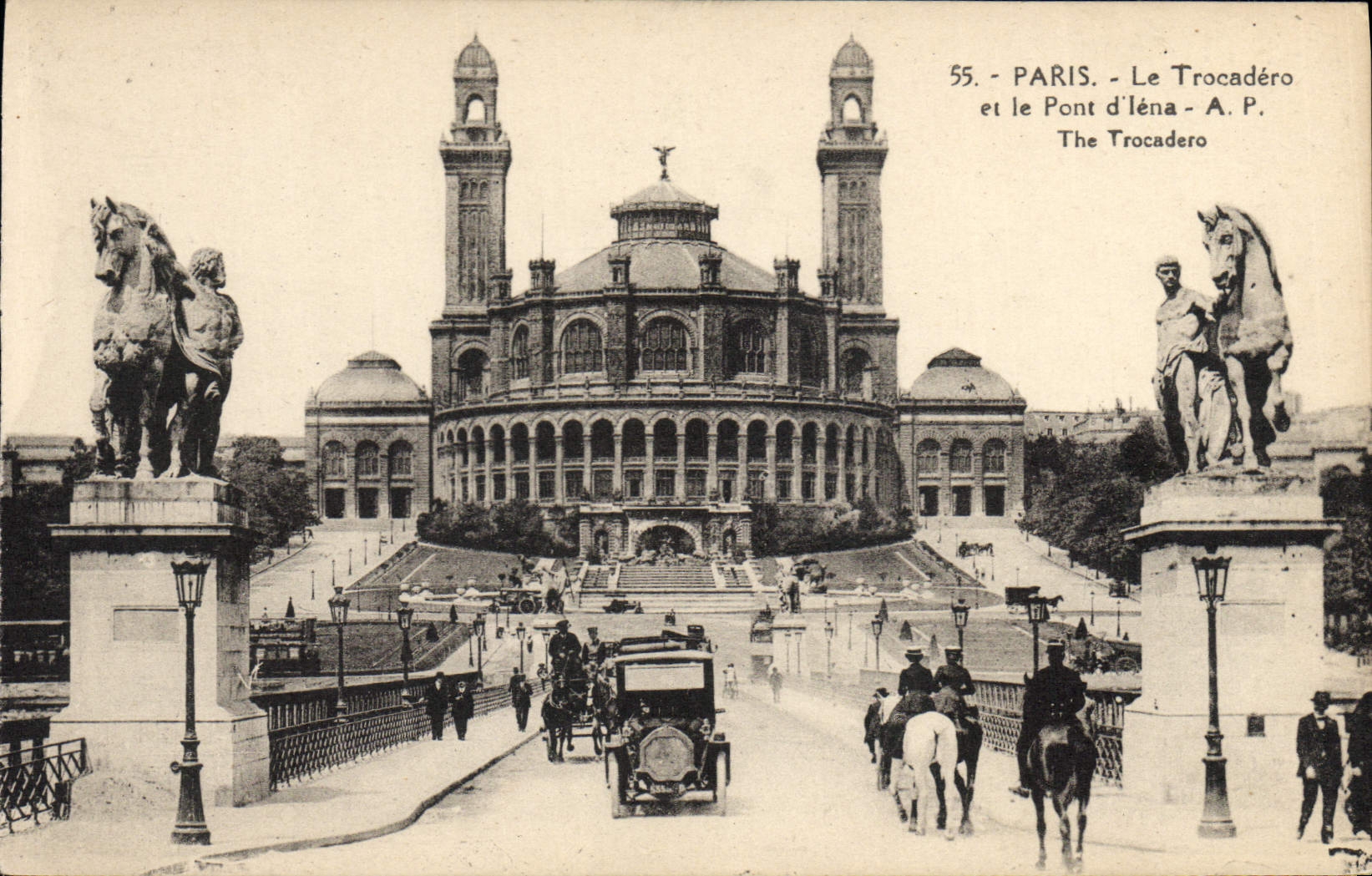 VINTAGE POSTCARD Paris Trocadero And the Bridge D' Iena