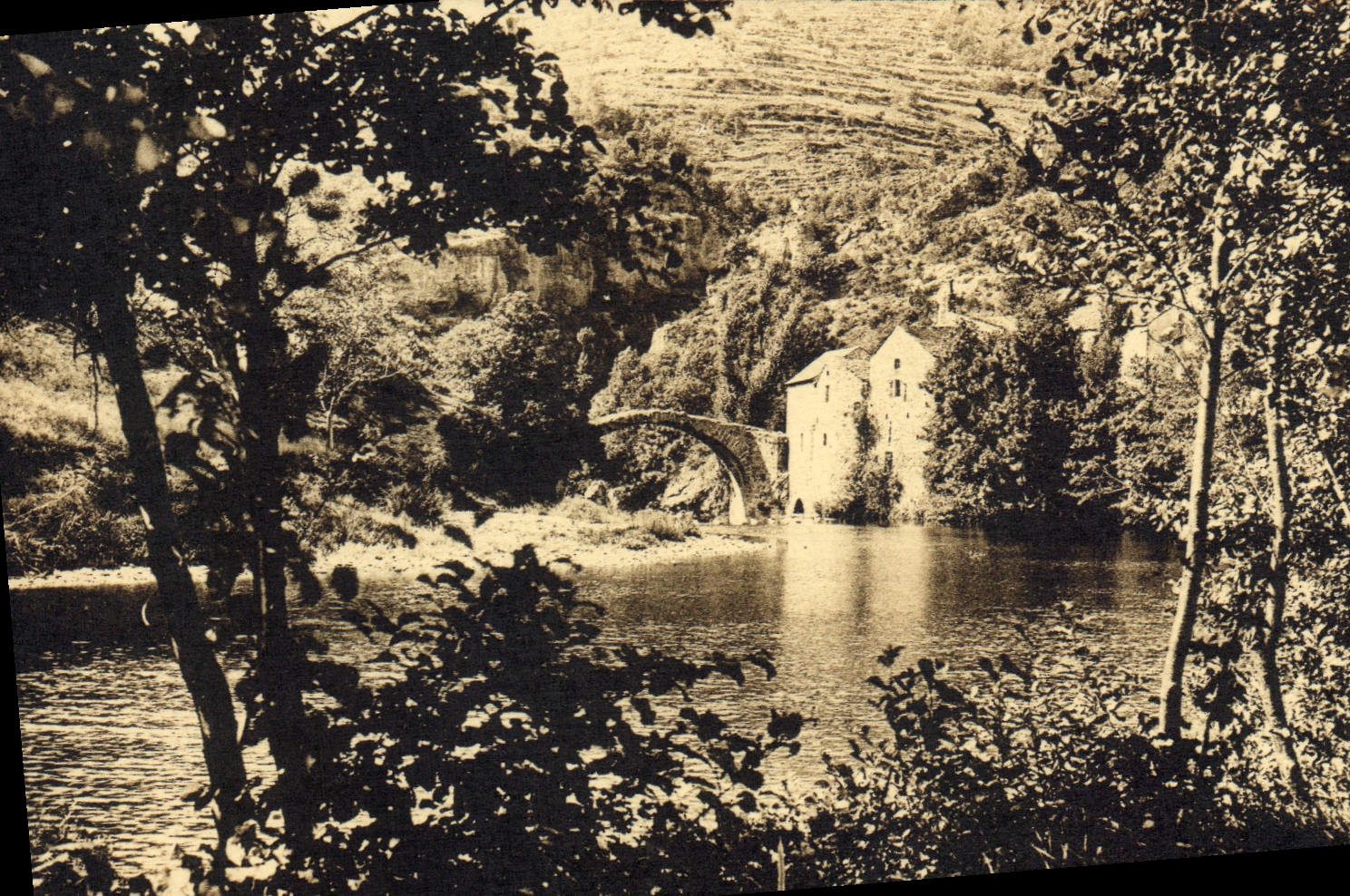 CPA Vallee De La Dourbie Le Moulin De Corps