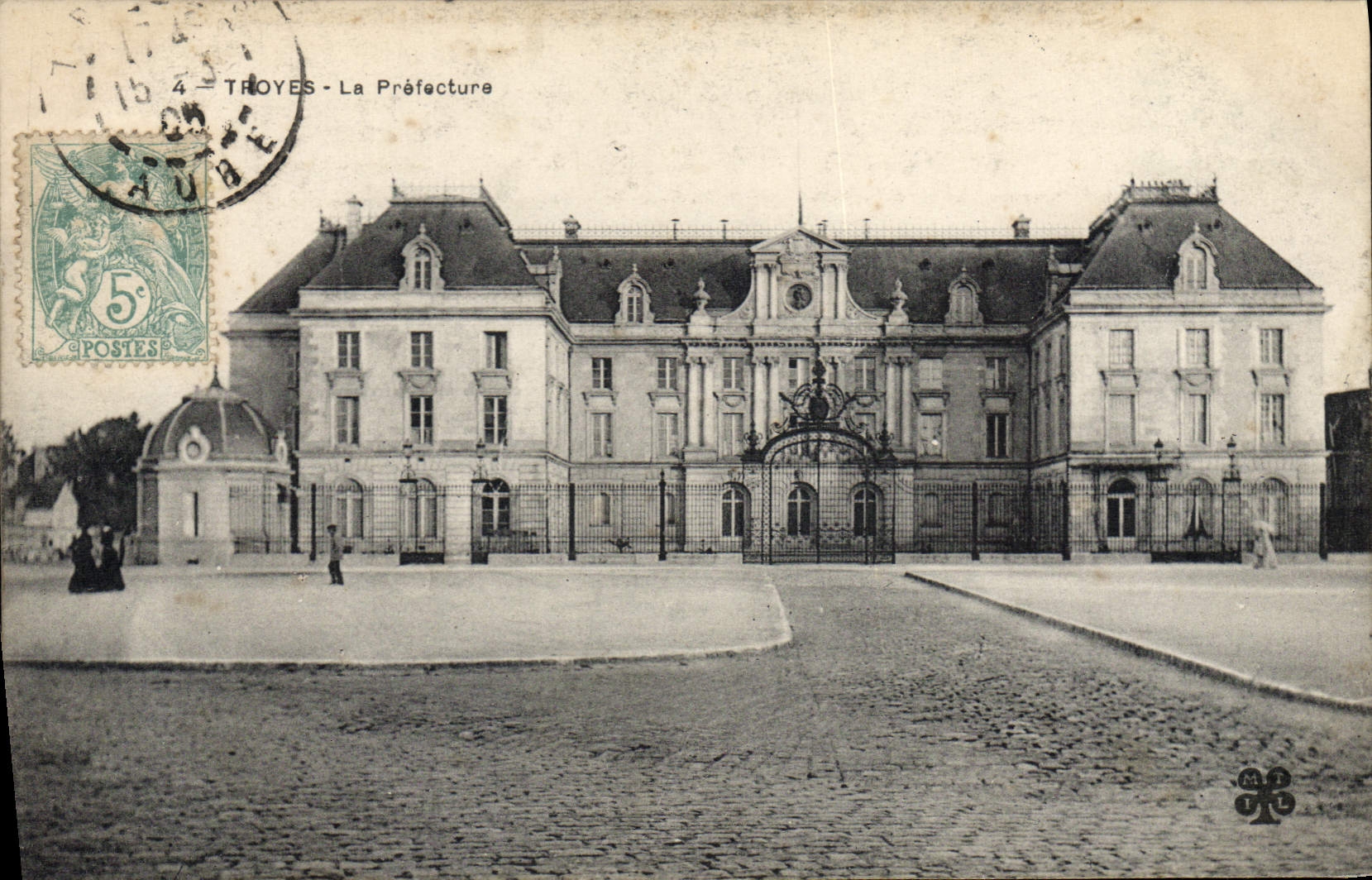 VINTAGE POSTCARD Troyes Prefecture