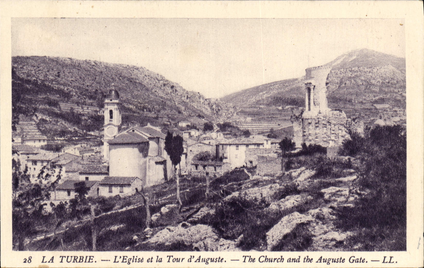 CPA La Turbie L'Eglise Et La Tour D'Auguste