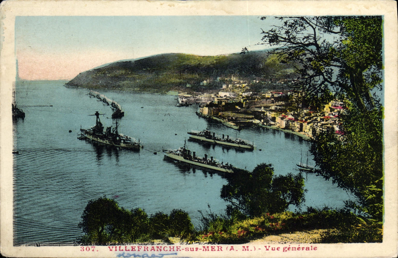 CPA Villefranche Sur Mer Vue Generale Bateaux