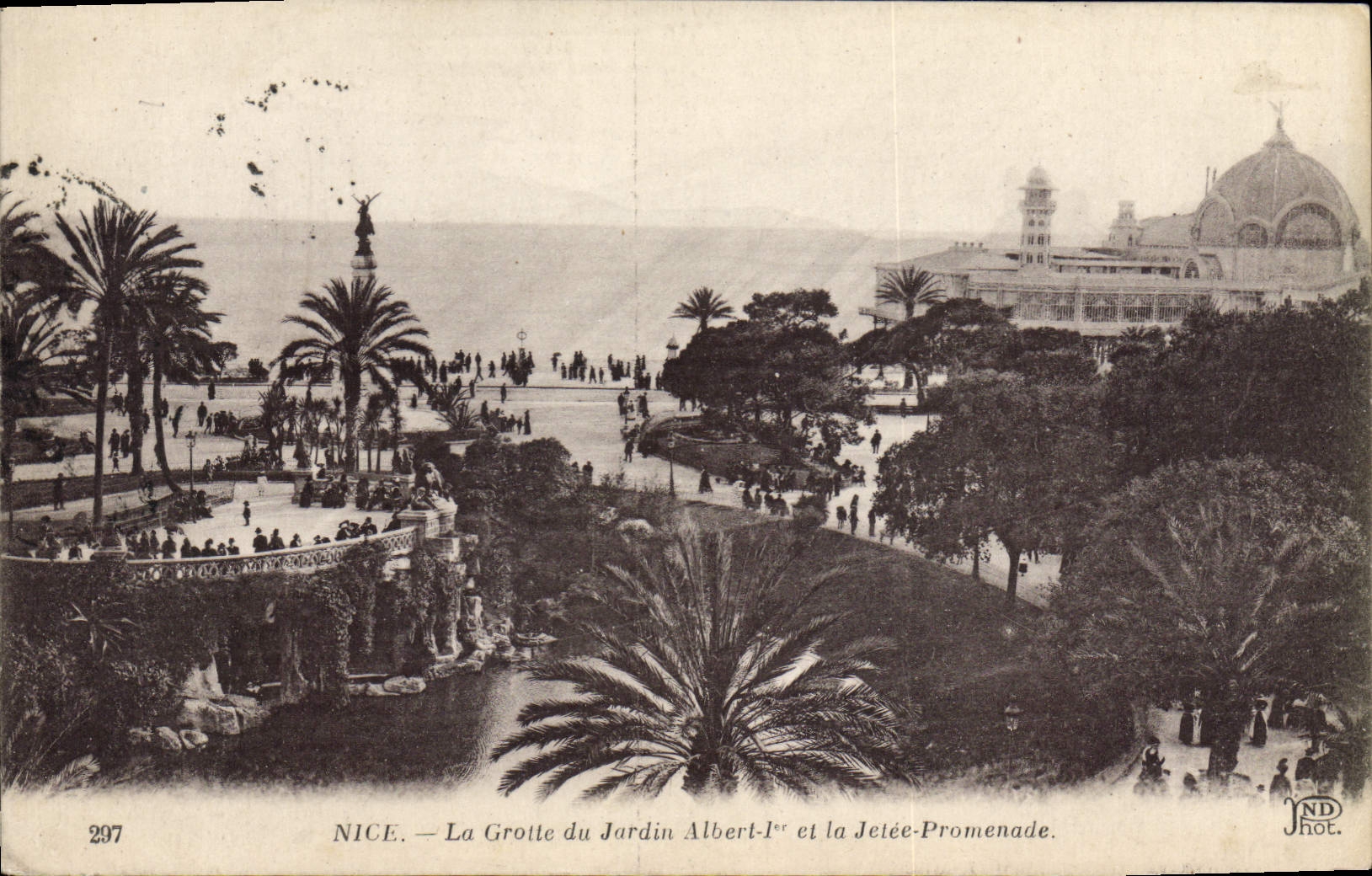 CPA Nice La Grotte Du Jardin Albert 1er Et La Jetee Promenade
