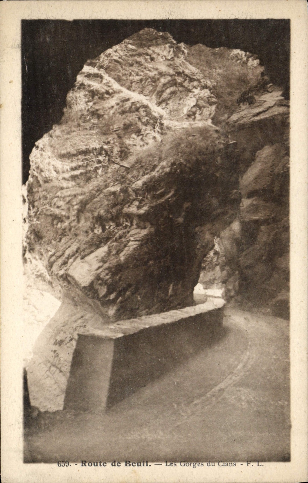 VINTAGE POSTCARD Road De Beuil Falls Of Cians