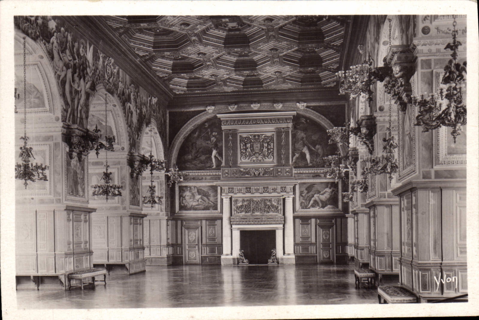 CPA Palais De Fontainebleau Galerie Henri II
