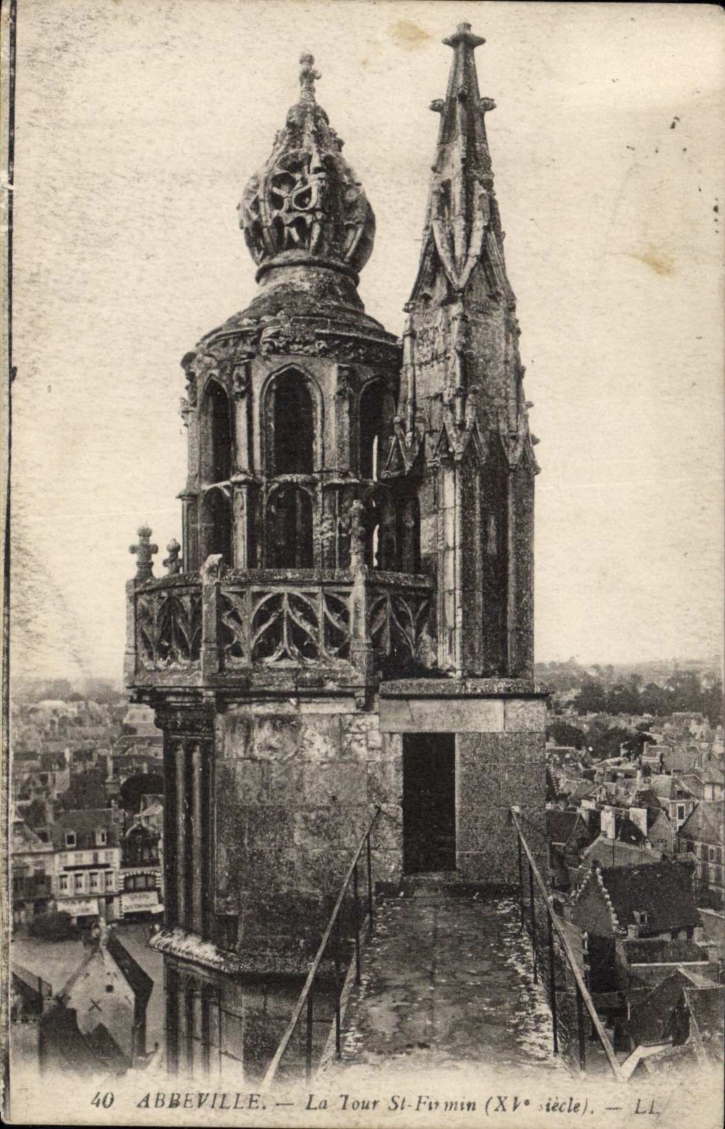 VINTAGE POSTCARD Abbeville the Tower St Firmin