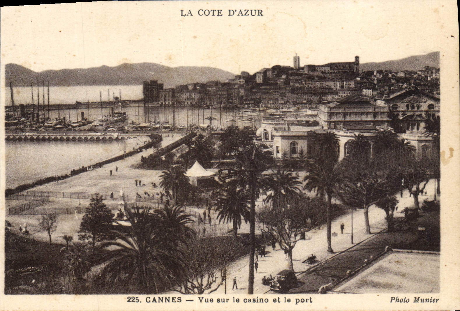 CPA Cannes Vue Sur le Casino et le Port