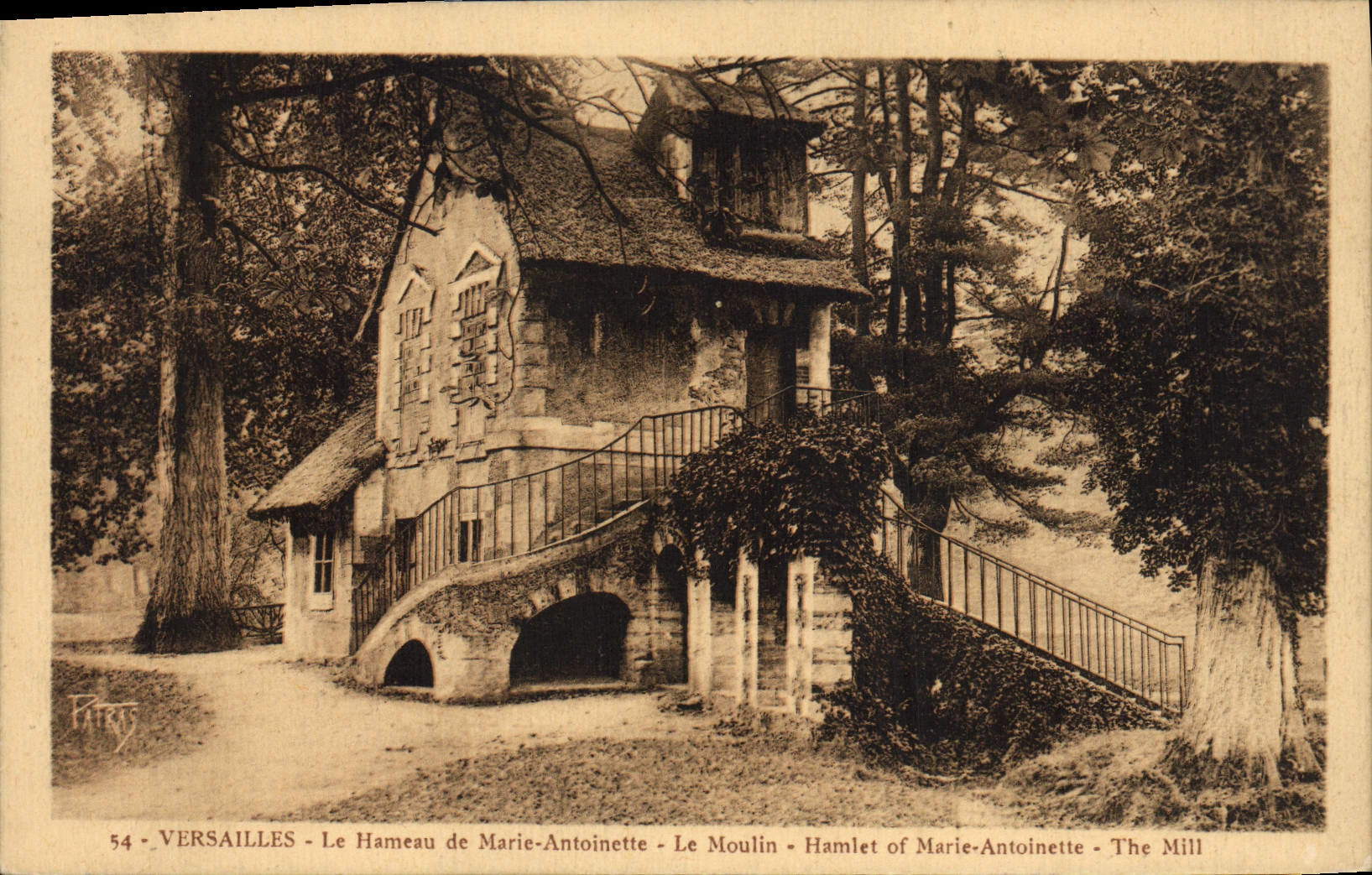 CPA Versailles Le Hameau de Marie Antoinette Le moulin