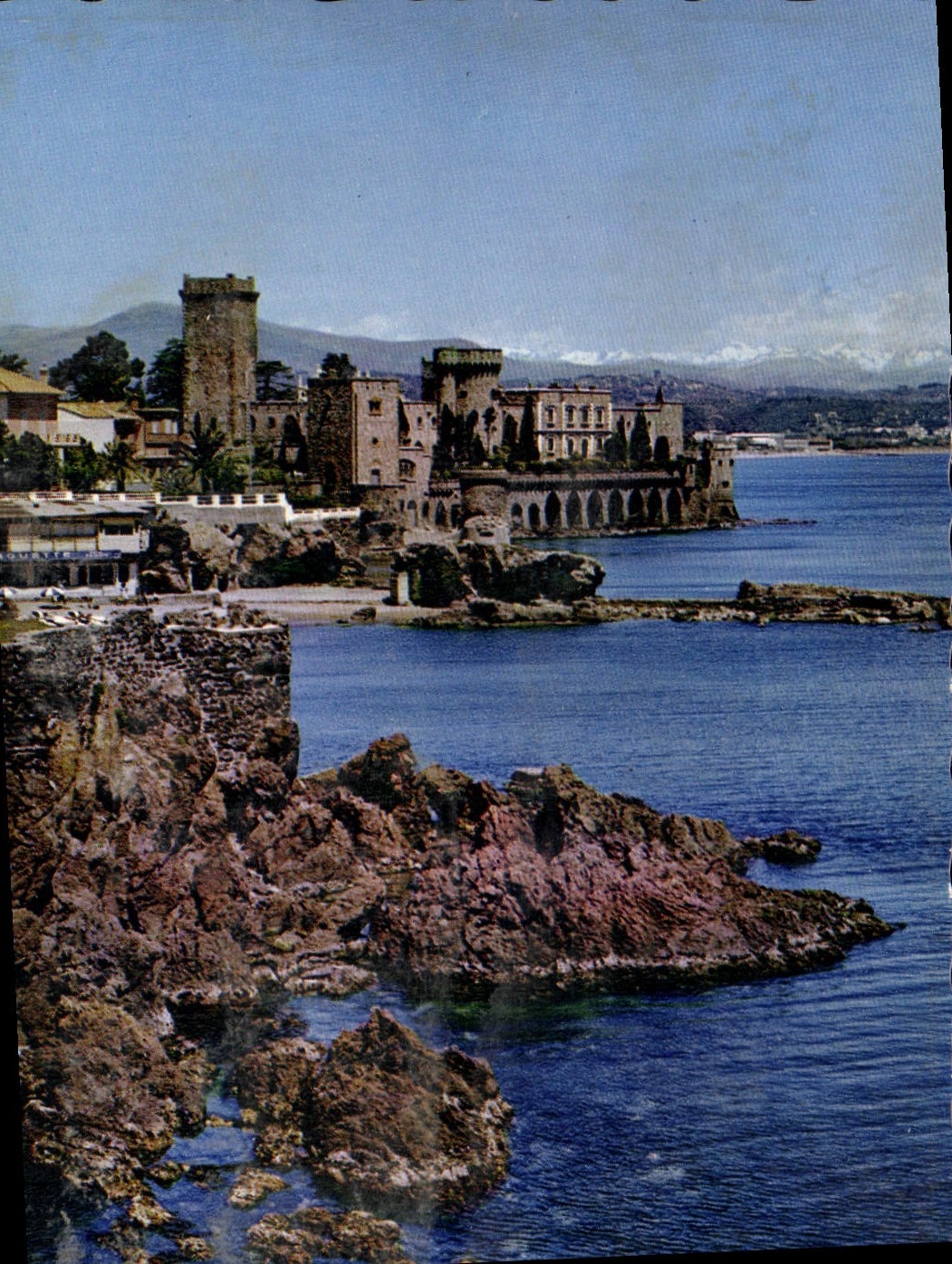 MODERN CARD Napoule the Castle and the Beach of Raguette